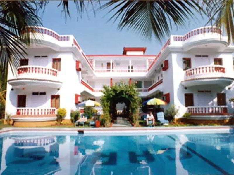 Cary'S Hotell Calangute Exteriör bild